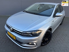 Volkswagen Polo - 1.0 TSI Business R-Line*NAVI-CarPlay*Cruise*Bluetooth*Parker-Sensoren*TERKHAAK*1eEigenaar*