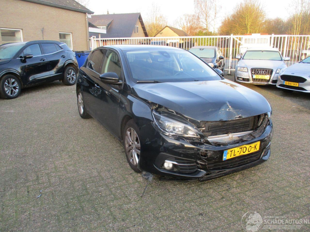 Peugeot 308 - 1.2 PureT.Blue l.Ex REST BPM 900 EURO !!!! - AutoWereld.nl