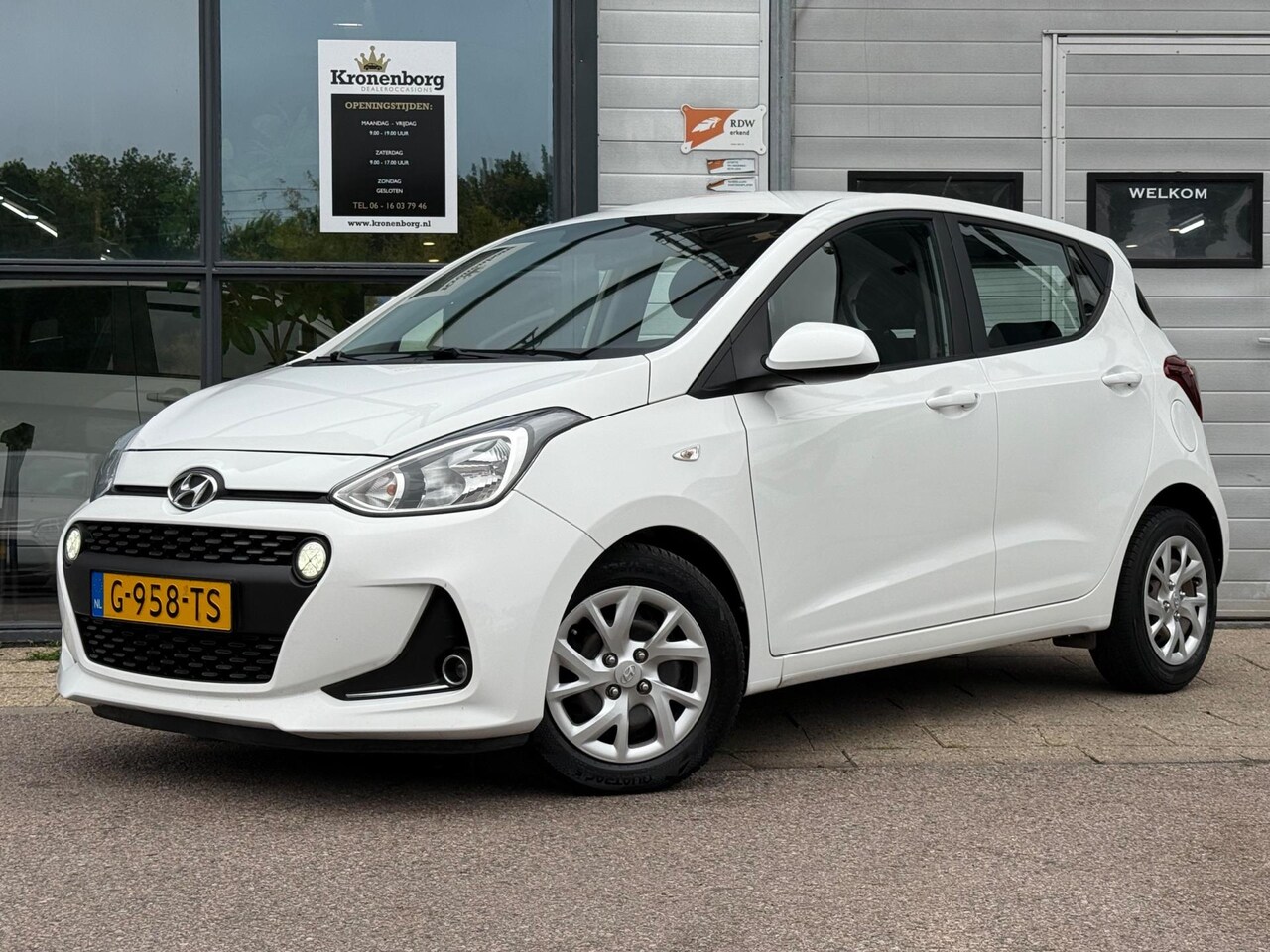 Hyundai i10 - 1.0i CRUISECR| NAP| APK - AutoWereld.nl