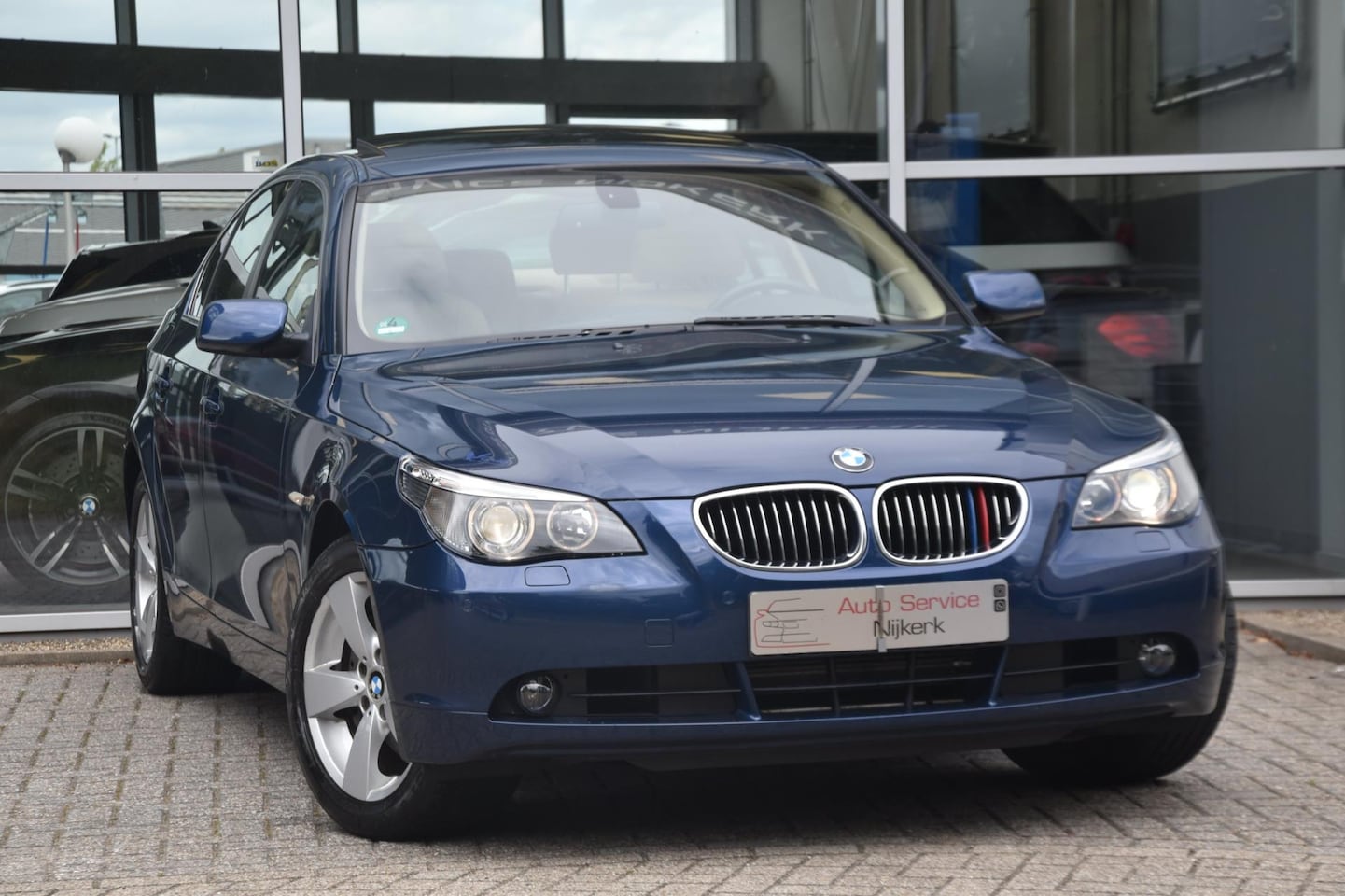 BMW 5-serie - 530xi High Executive Airco Leder Dak Pdc Nav. Youngtimer - AutoWereld.nl