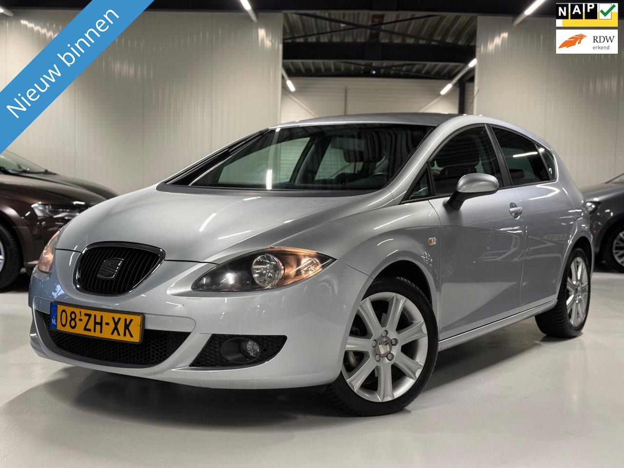 SEAT Leon - 1.4 TSI 125PK Streetstyle Dealer onderhouden!! - AutoWereld.nl