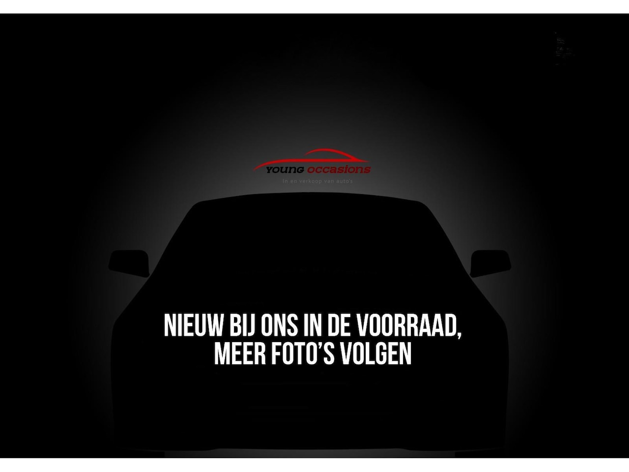 Peugeot 5008 - 1.2 PureTech Allure|7 Persoons|Automaat|Carplay|Keyless|Camera - AutoWereld.nl