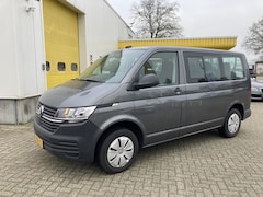 Volkswagen Transporter Kombi - 2.0 TDI L1H1 9 Persoons CarPlay Trekhaak Airco