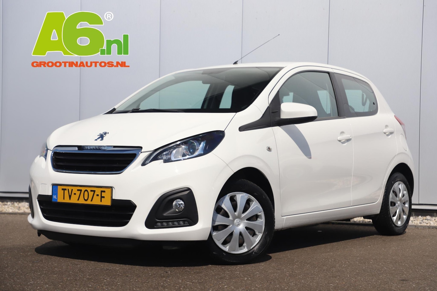 Peugeot 108 - 1.0 e-VTi Active Airco Radio Bluetooth Elektrische Ramen - AutoWereld.nl