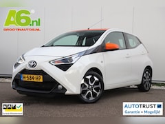 Toyota Aygo - 1.0 VVT-i x-joy 14 inch LMV Carplay Android Navigatie Achteruitrijcamera Airco