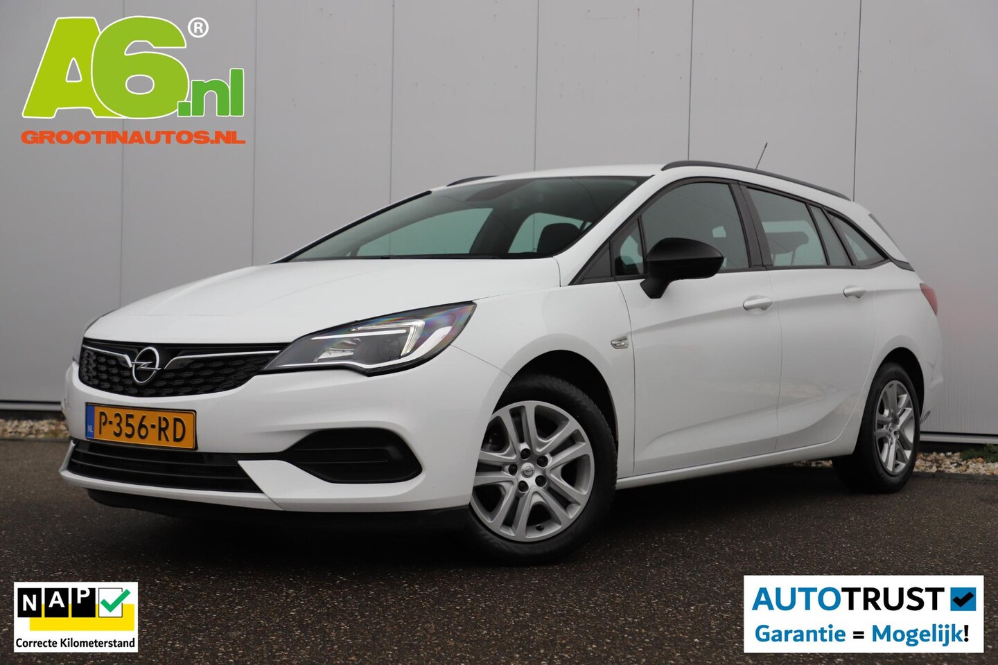 Opel Astra Sports Tourer - 1.2 Edition 110PK Navigatie Carplay Android Airco Cruise Control - AutoWereld.nl