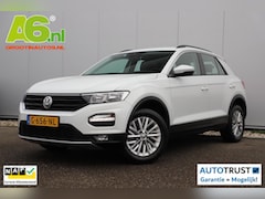 Volkswagen T-Roc - 1.5 TSI Style 150PK Automaat Trekhaak Carplay/AndroidNavigatie Achteruitrijcamera Airco Ad