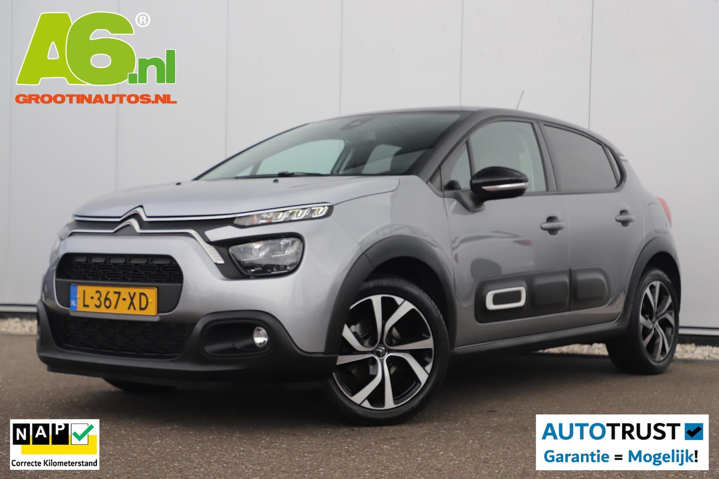 Citroën C3 - 1.2 PureTech Shine Navigatie Achteruitrijcamera 17 inch LMV Carplay Android Clima Cruise R - AutoWereld.nl