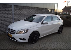Mercedes-Benz A-klasse - 180 Ambition Half Leder/Stof Sportst Stoelverw Navi Camera Airco Cruise Xenon 2x PDC LMV E