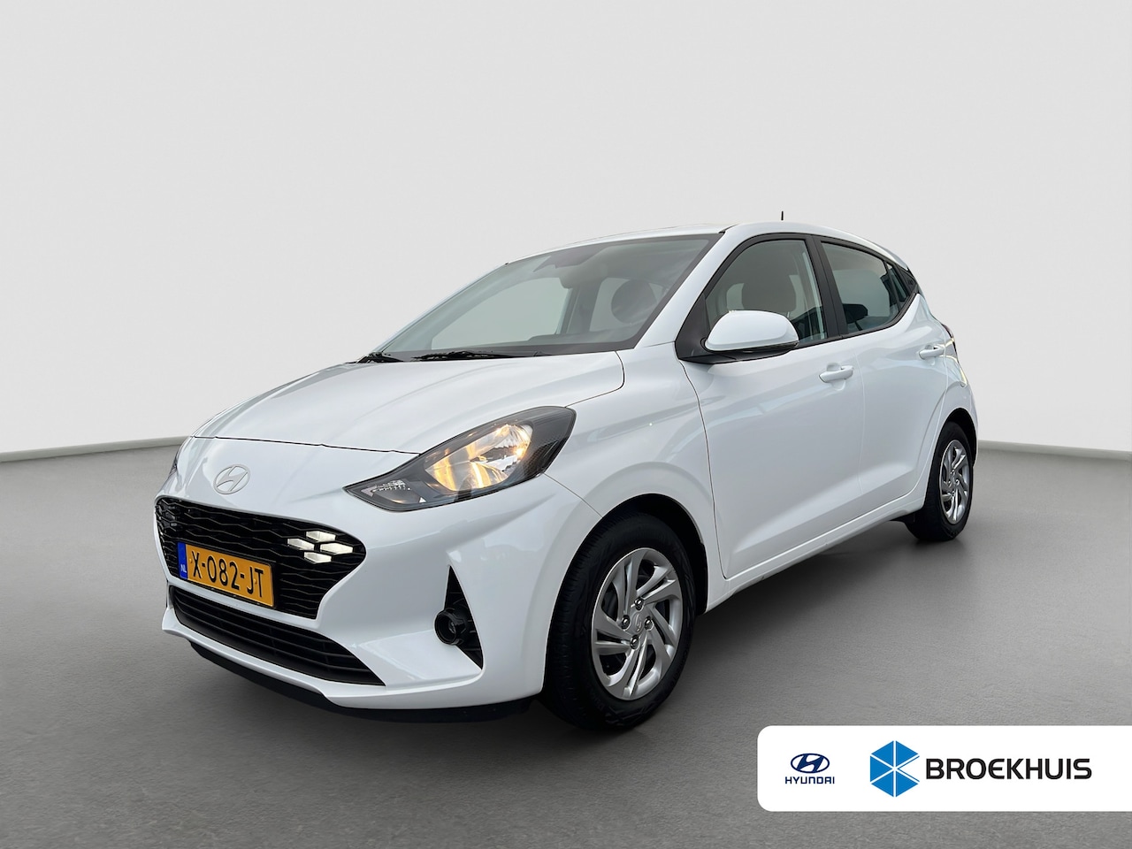Hyundai i10 - 1.0 66pk Comfort | Airco | Carplay | Cruise control | Boordcomputer | Bestuurdersstoel in - AutoWereld.nl