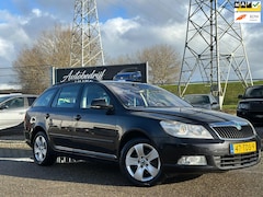 Skoda Octavia Combi - 1.2 TSI Ambition Business Line DSG NL Auto