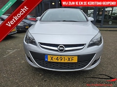 Opel Astra - 1.4 Turbo Sport +