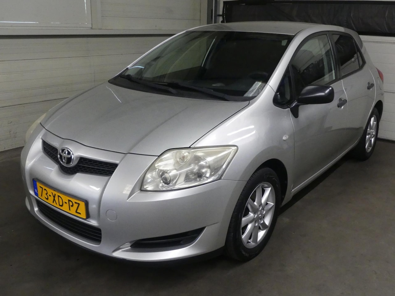 Toyota Auris - 1.6-16V Terra - Airco - 5 deurs - APK 2027 - AutoWereld.nl