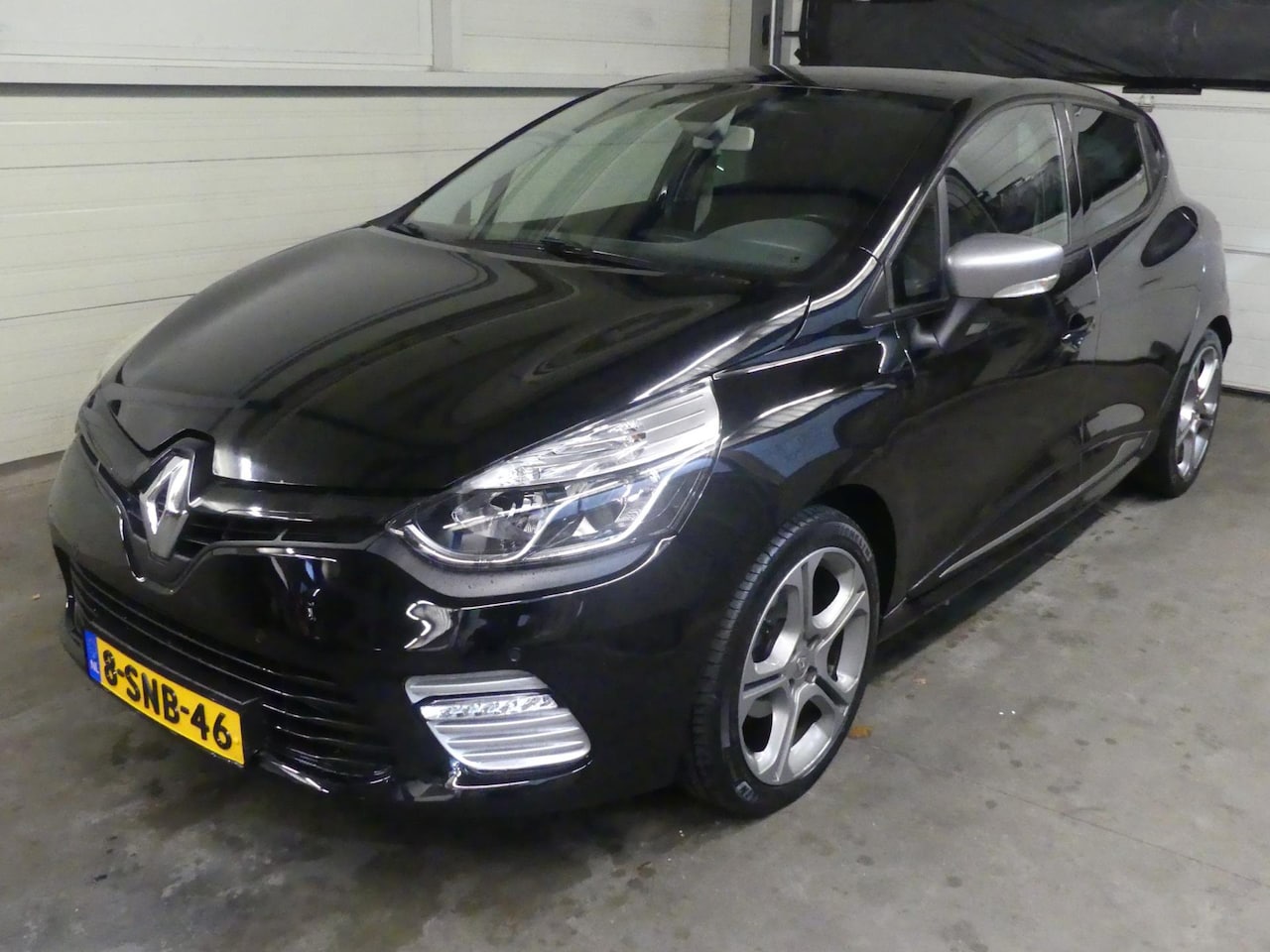Renault Clio - 1.2 GT - Automaat - Dealer Onderhouden - Trekhaak - AutoWereld.nl
