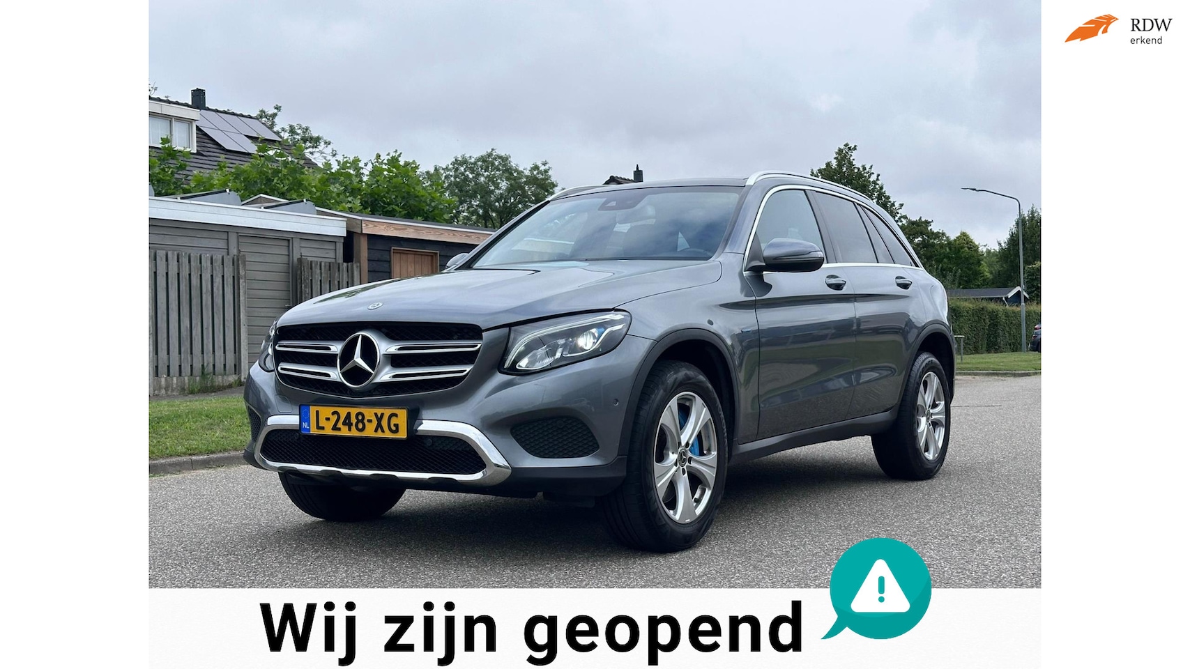 Mercedes-Benz GLC-klasse - 350e 4MATIC Premium Automaat*Achteruit Camera*Navigatie*Cruise*Clima*Pano*Parkeersensoren* - AutoWereld.nl