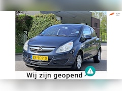 Opel Corsa - 1.0-12V Essentia Navigatie*Airco*14-06-2026 APK*LM velgen*Dealer onderhouden*Bluetooth