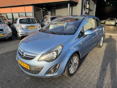 Opel Corsa - 1.4-16V Cosmo AUTOMAAT AIRCO STOELVERWARMING ORIG NL NAP