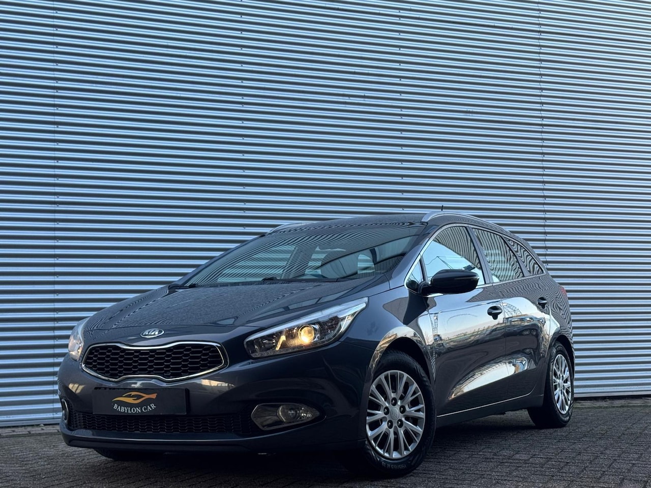 Kia Cee'd Sportswagon - 1.6 GDI Business Pack/Led/Camera/Navi - AutoWereld.nl