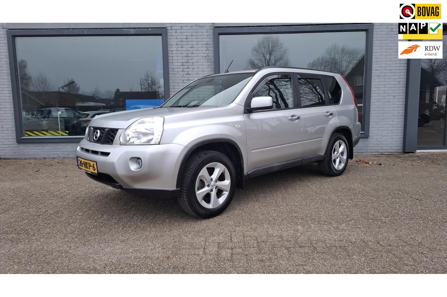 Nissan X-Trail - 2.5 LE 4WD Limited Edition CAMERA|SCHUIFDAK|TREKHAAK|ALL SEASON - AutoWereld.nl