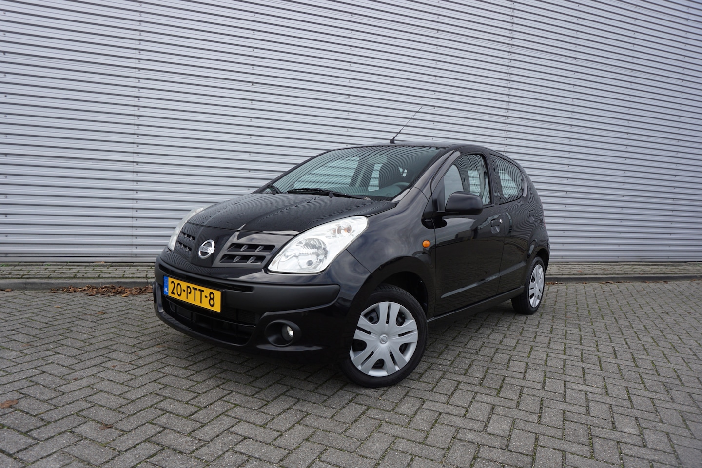 Nissan Pixo - 1.0 Acenta Airco / Navi / Carplay / Elektr. ramen / NAP - AutoWereld.nl