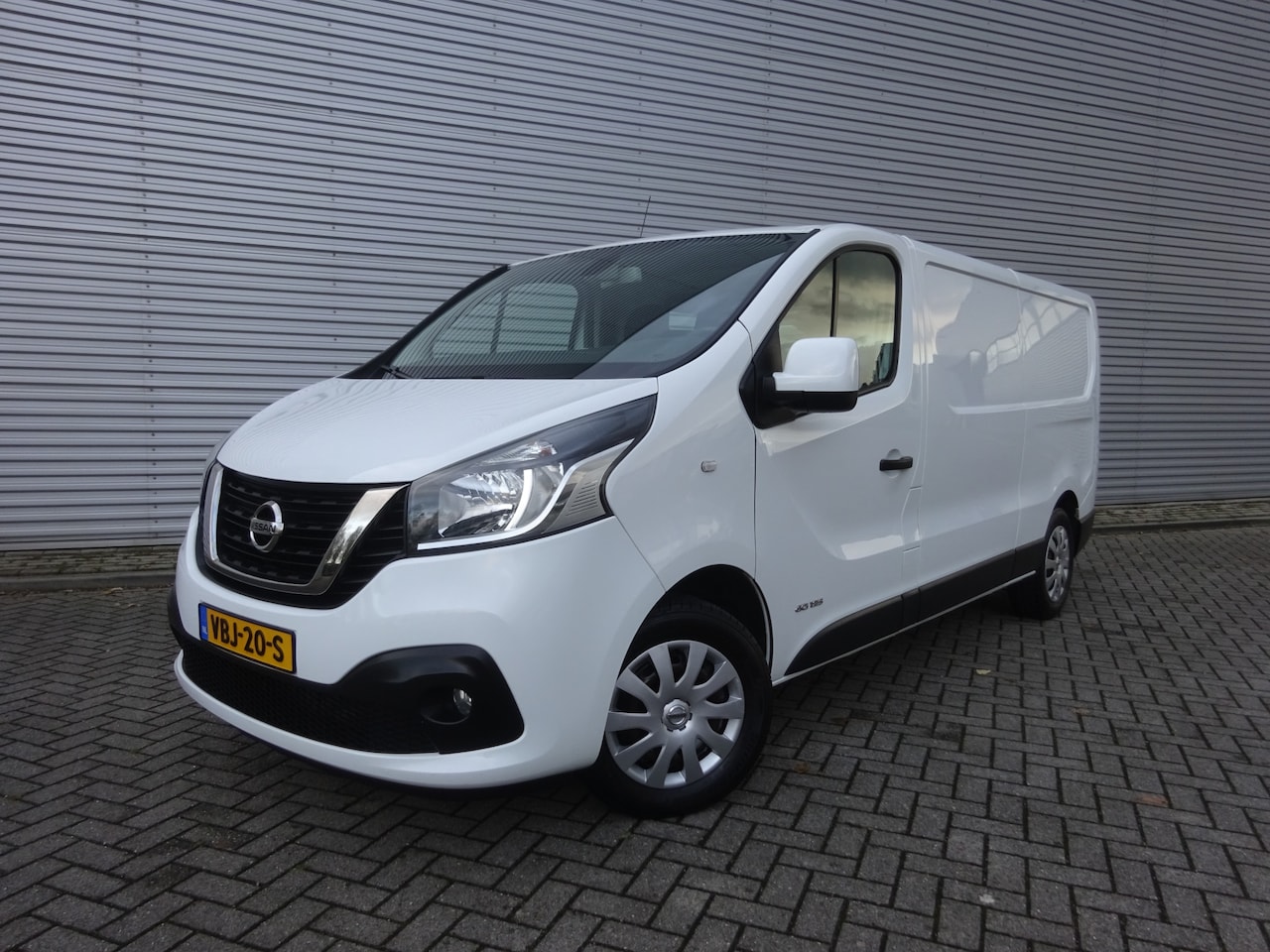 Nissan nv300 - 1.6 dCi 125 L2H1 Optima 1e Eigenaar / Navi / Camera / Trekhaak / Cruise control - AutoWereld.nl