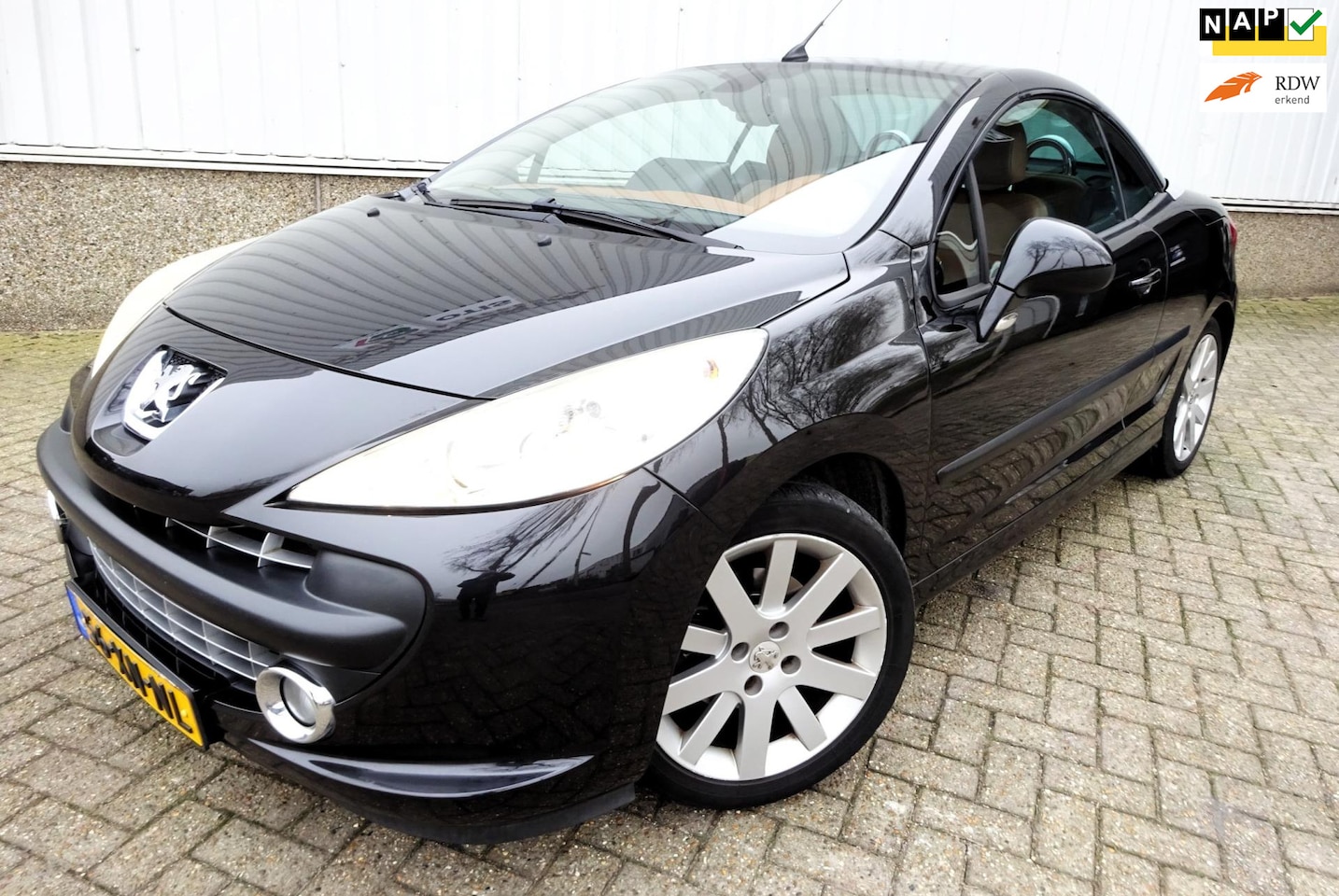 Peugeot 207 CC - 1.6 VTi Féline |Automaat | Cabrio - AutoWereld.nl
