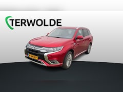 Mitsubishi Outlander - 2.4 PHEV Intense+ | Schuif-/kanteldak | Trekhaak | Half leder |