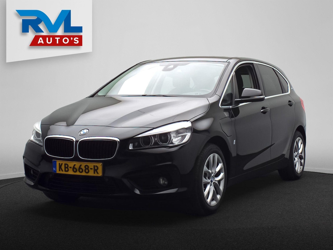 BMW 2-serie Active Tourer - 225xe iPerformance Centennial Executive Navigatie Origineel NL - AutoWereld.nl