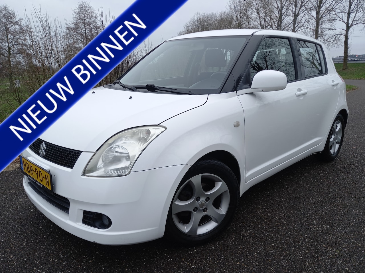 Suzuki Swift - 1.3 Exclusive 1.3 Exclusive - AutoWereld.nl