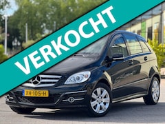 Mercedes-Benz B-klasse - 200 | Automaat | Panoramadak | Navigatie | Leder stoelen | Parkeersensoren | Stoelverwarmi