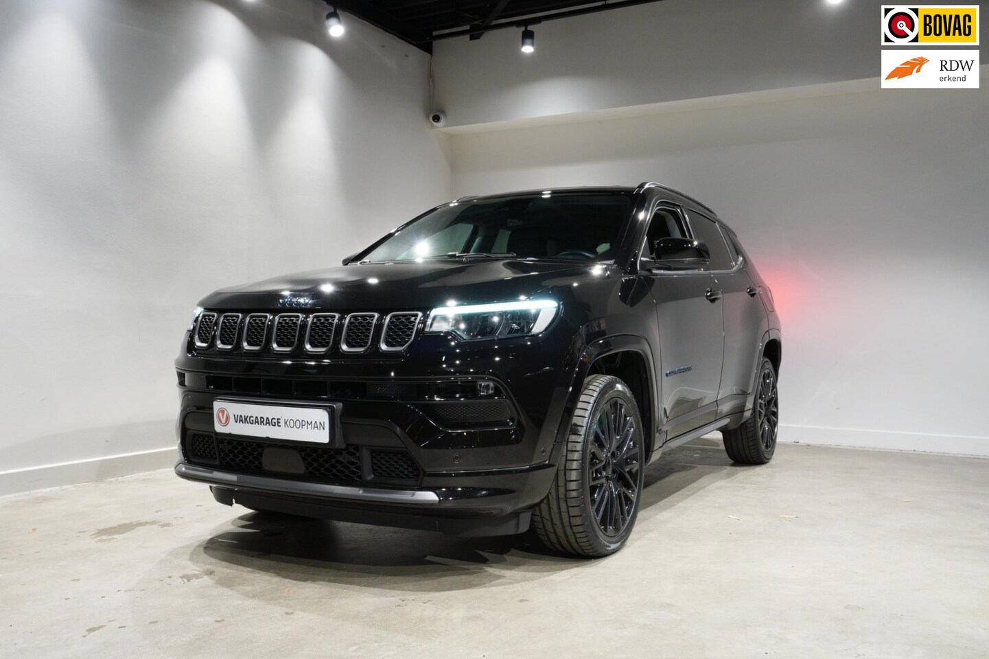 Jeep Compass - 4xe 240 Plug-in Hybrid Electric S Navi|Leer|Camera - AutoWereld.nl