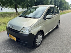 Daihatsu Cuore - 1.0-12V Nagano*AUTOMAAT*NEW APK 07/26
