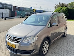 Volkswagen Touran - 1.4 TSI *NETTE AUTO*6 BAK*NEW APK 11/2026
