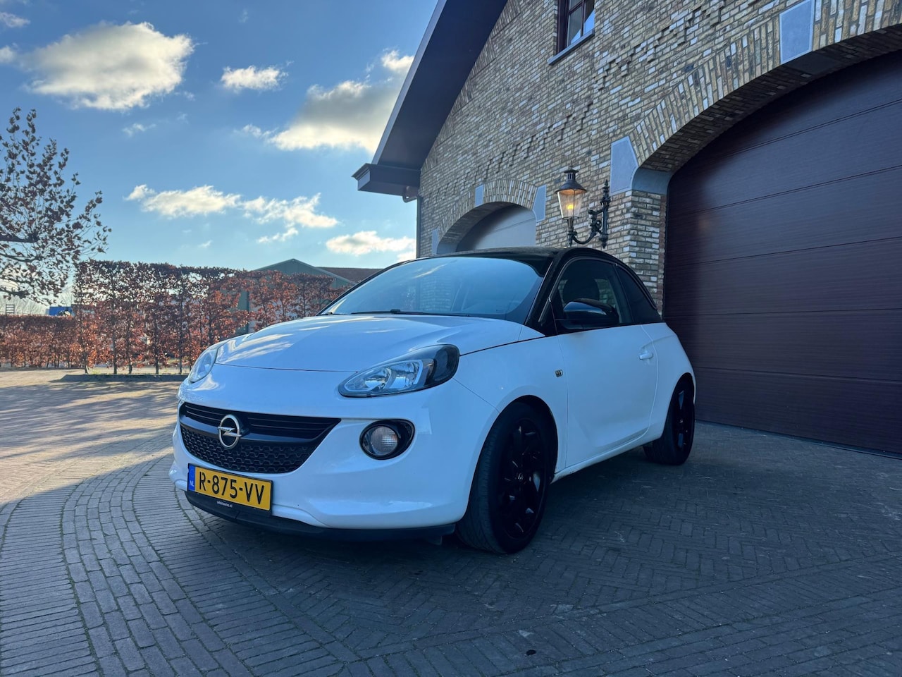 Opel ADAM - 1.4 Glam/87PK/Airco/Cruise Control/Climate Control/Bluetooth/CITY/Half Leder/17inch/ APK 1 - AutoWereld.nl