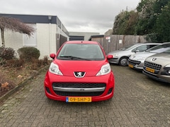Peugeot 107 - 1.0-12V XS