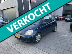 Toyota Yaris - 1.3 VVT-i S-Line 3e Eigenaar Airco NAP APK