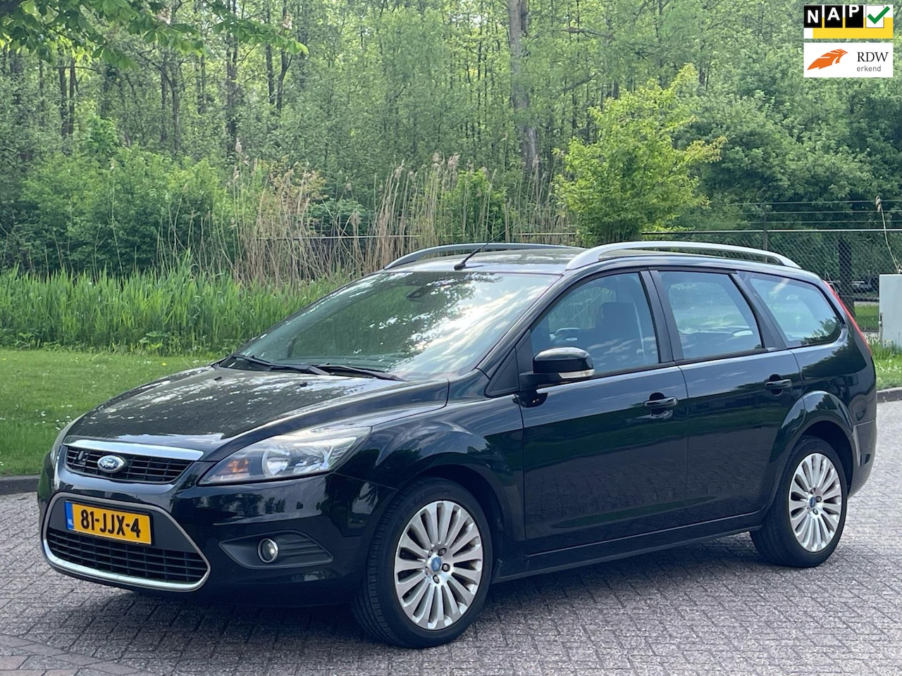 Ford Focus Wagon - 1.8 Titanium Flexi Fuel/EERSTE EIG/AIRCO/CRUISE/PARKEERSENS ACHTER - AutoWereld.nl
