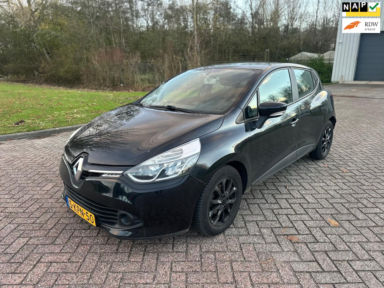 Renault Clio - 0.9 TCe Expression/5deurs/airco/bluetooth - AutoWereld.nl