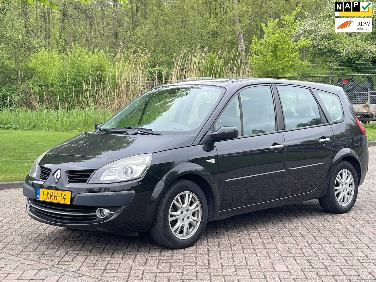 Renault Grand Scénic - 1.6-16V Business Line 7p./AIRCO/VERWARMDE VOORSTOELEN/TREKHAAK - AutoWereld.nl