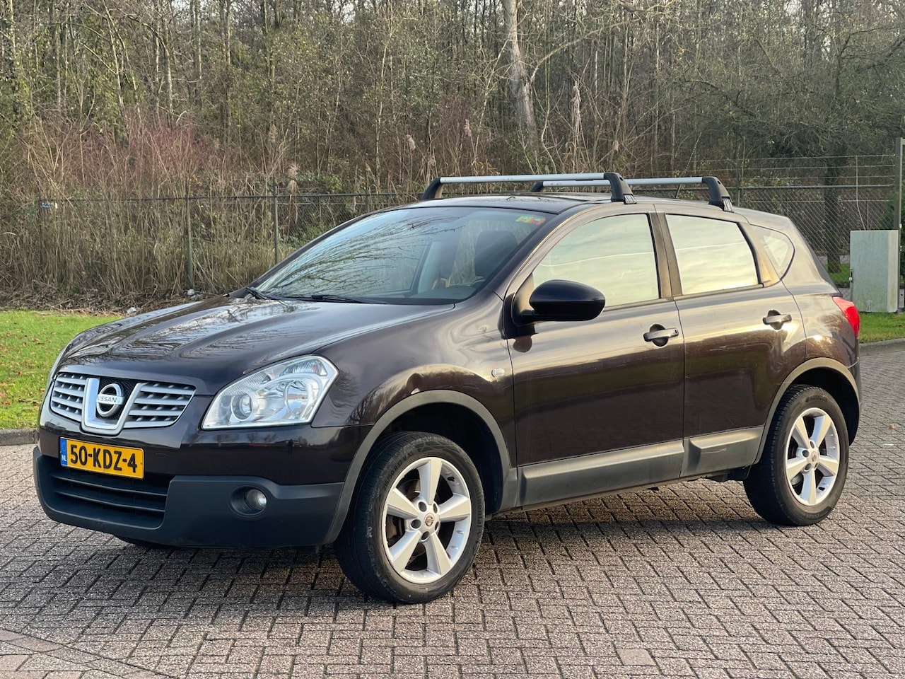 Nissan Qashqai - 1.6 Acenta/AIRCO/CRUISE/PARKEERSENS ACHTER/TREKHAAK - AutoWereld.nl