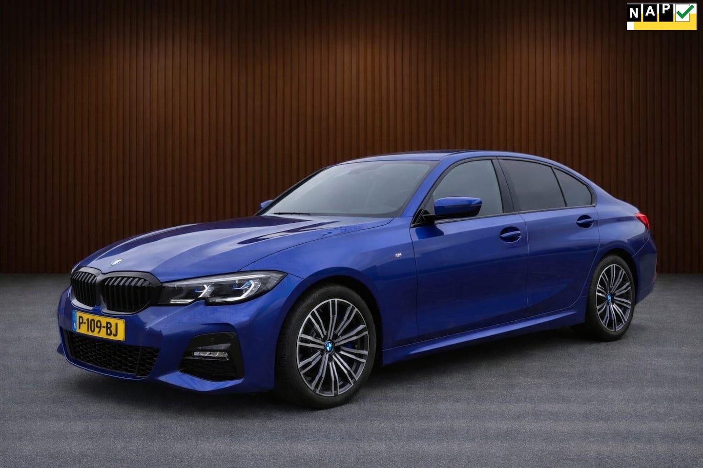 BMW 3-serie - 320i Business Edition Plus M-Sport Bj2022 - AutoWereld.nl