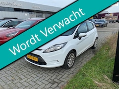 Ford Fiesta - 1.25i 4-Cilinder 5-deurs 2e eig. Airco Trekhaak 157.000km