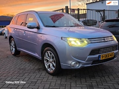 Mitsubishi Outlander - 2.0 PHEV Instyle+ 2e eigenaar Automaat leerbekeleding stoelverwarming open dak cruis contr