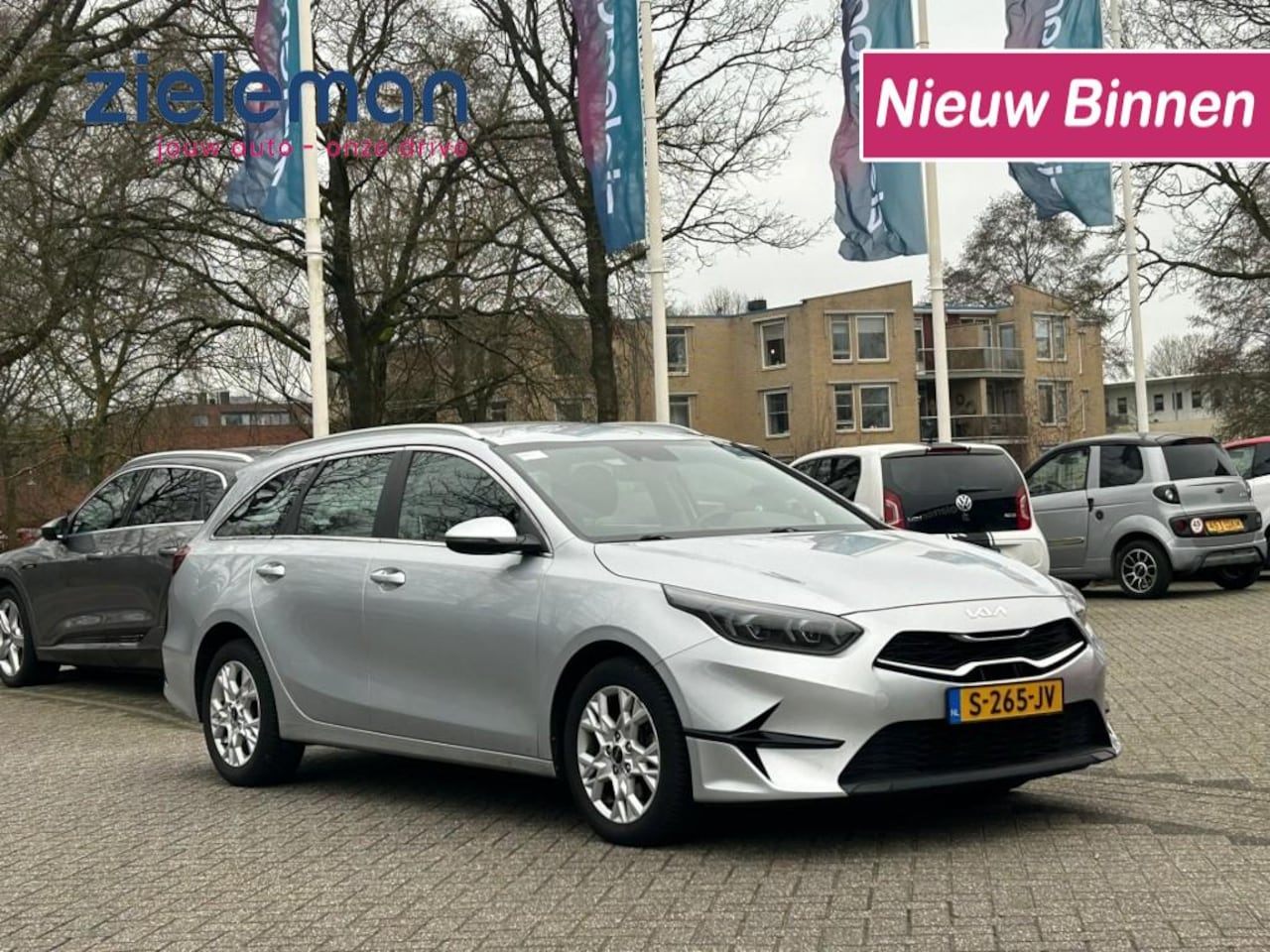 Kia Cee'd Sportswagon - Sportswagon 1.0 T-GDi MHEV DynamicLine Automaat - Carplay, Cruise, Navi, Camera, Clima - AutoWereld.nl