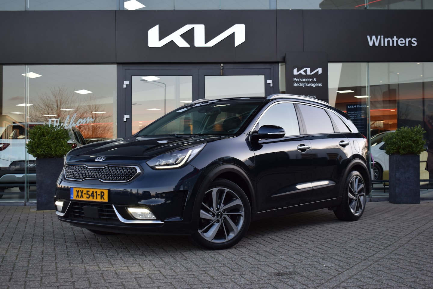 Kia Niro - 1.6 GDi Hybrid ExecutiveLine | Cruise Control Adaptief | Leder | Stoelverwarming | Dode ho - AutoWereld.nl