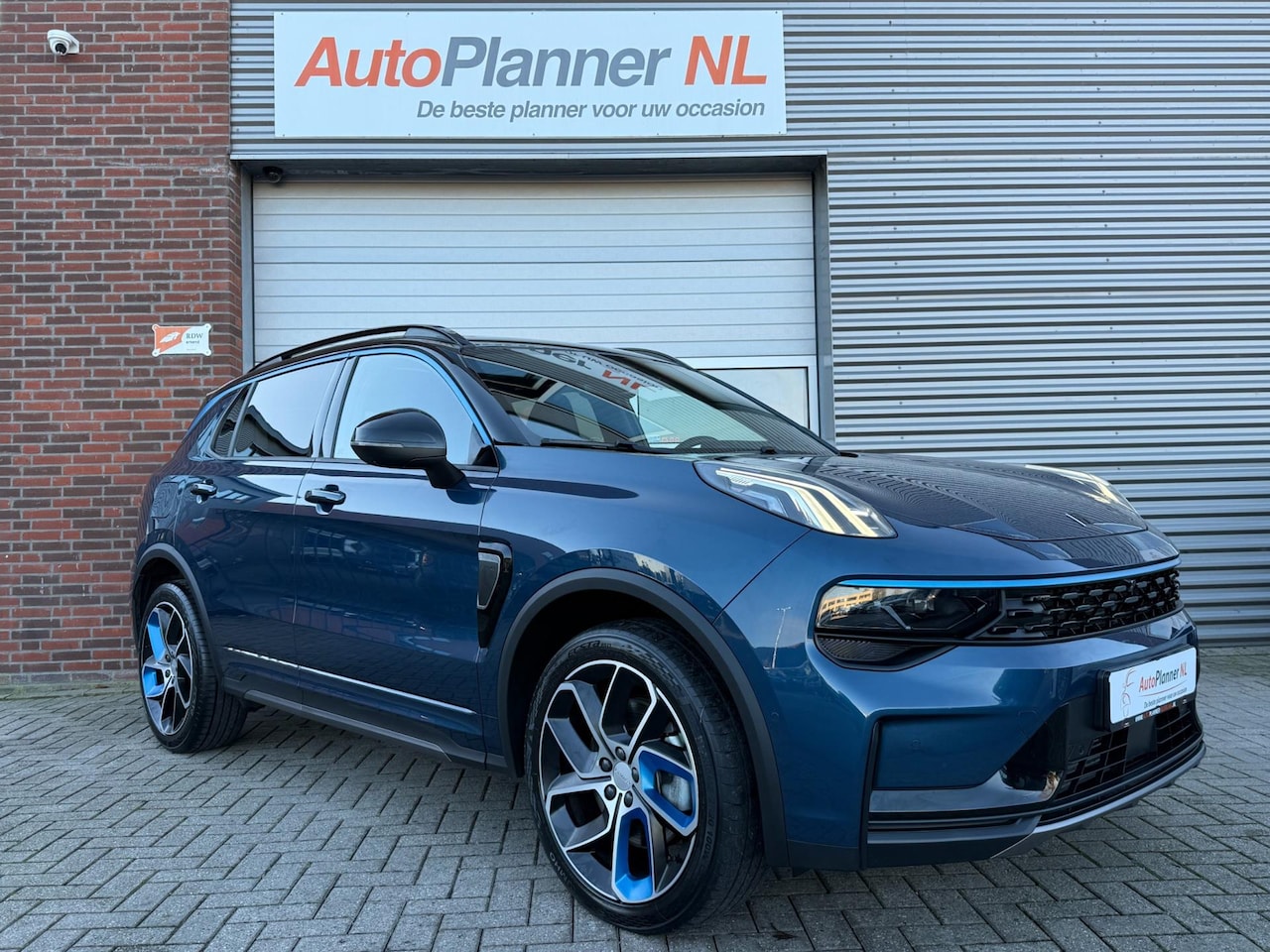 Lynk & Co 01 - 1.5 Plug-in Hybrid! 360° Camera! Pano! Virtual! - AutoWereld.nl
