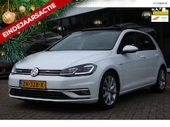 Volkswagen Golf - 1.5 TSI Highline 7.5 2e EIG_LED_PANO_GR-NAVI_PDC V+A_CAM