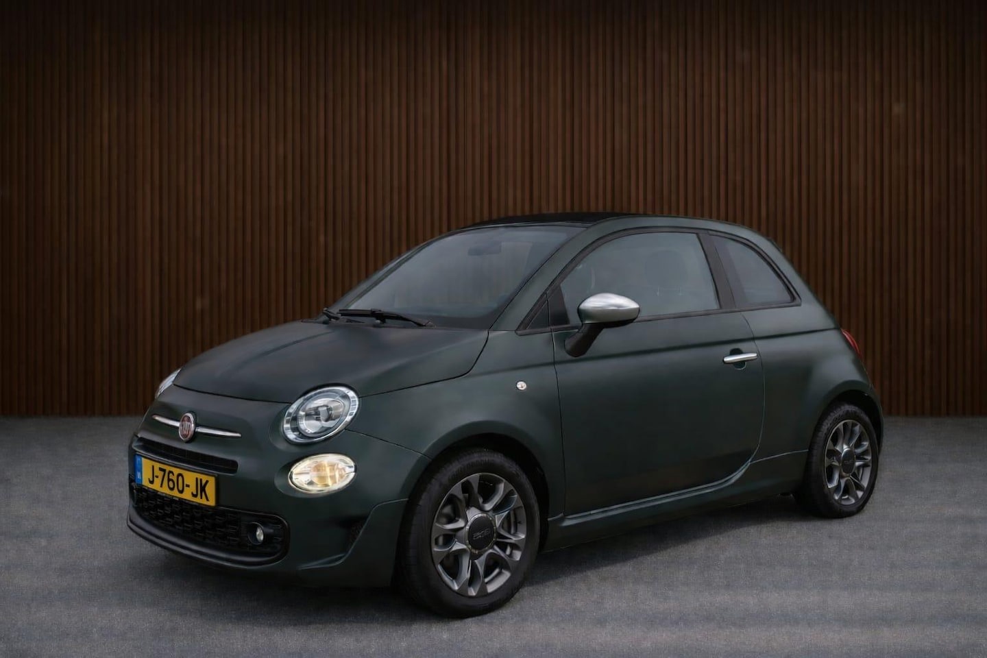 Fiat 500 C - 1.0 Hybrid Rockstar verde portofino groen - AutoWereld.nl