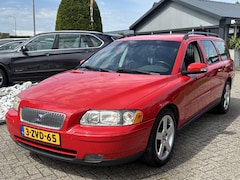 Volvo V70 - 2.4D Edition Youngtimer 2007 Rood Sportvelgen Rood