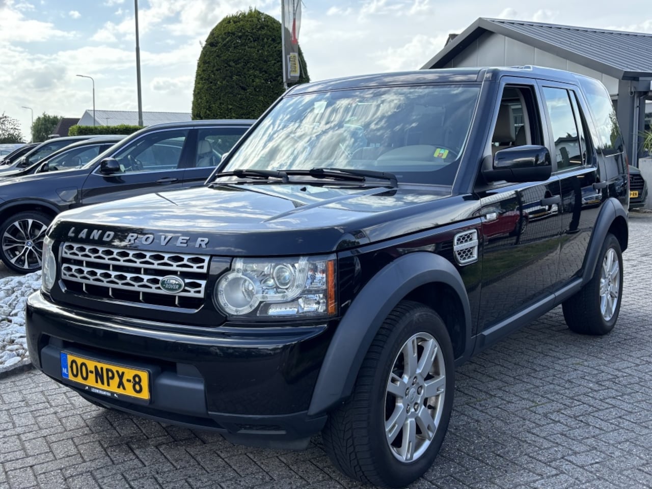 Land Rover Discovery - 3.0 TDV6 Zwart 2010 Trekhaak OH Historie - AutoWereld.nl